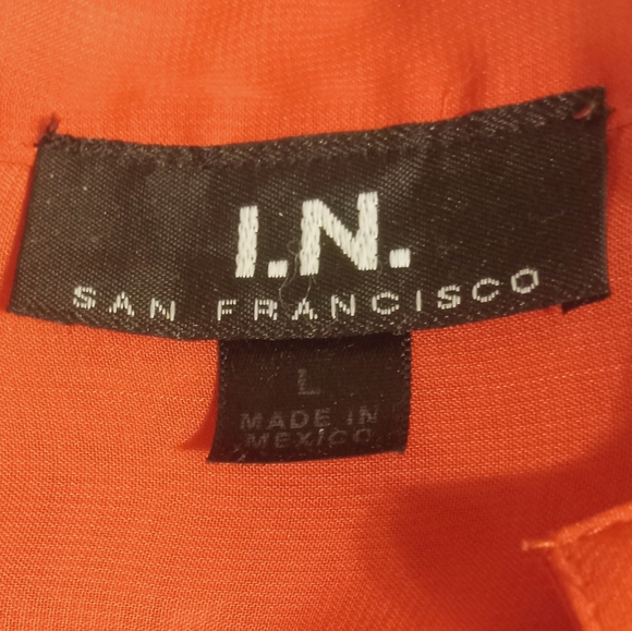 Womens top - Picture 2 of 2